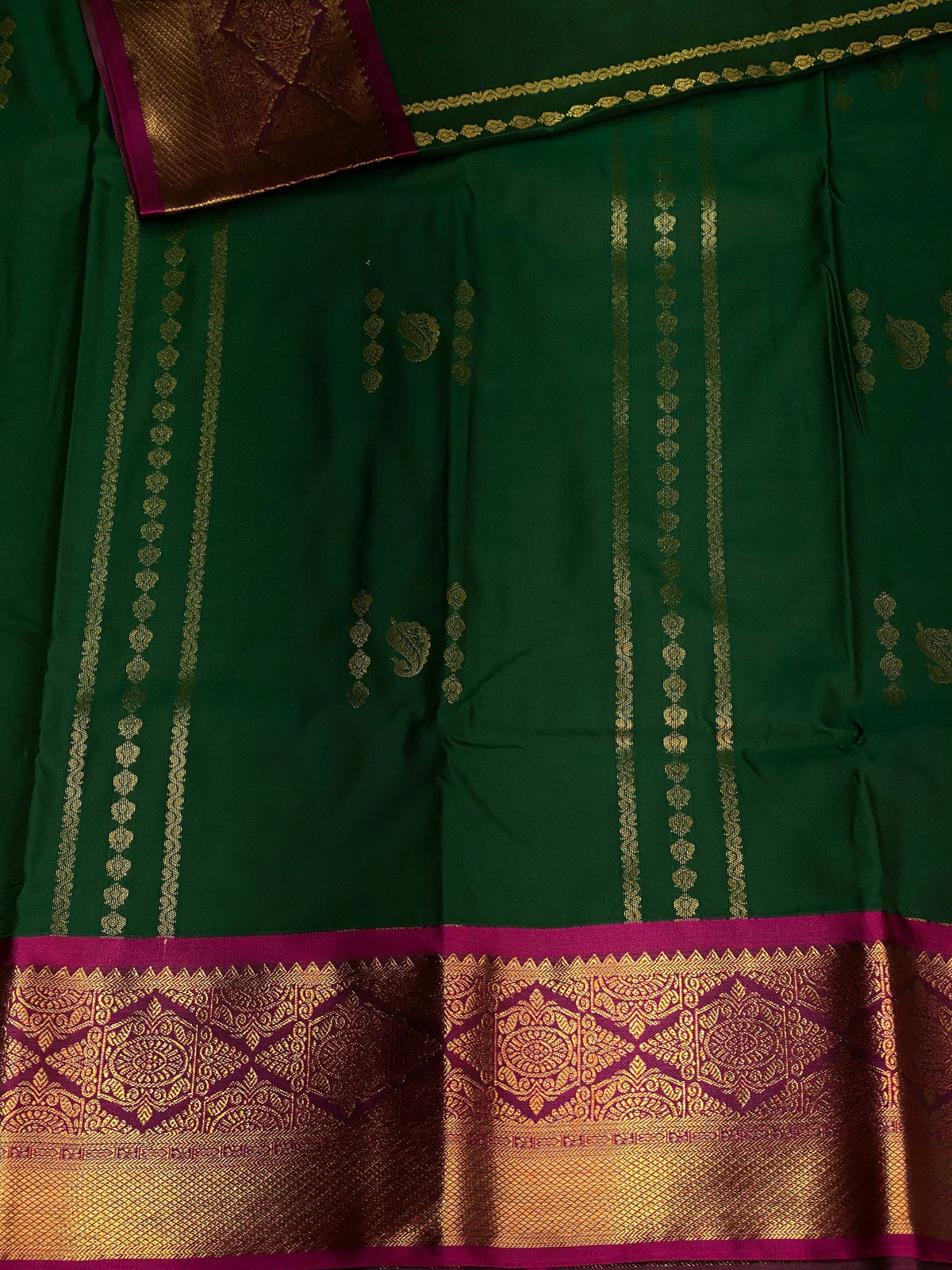 Dark green and magenta silk saree- PSSC8