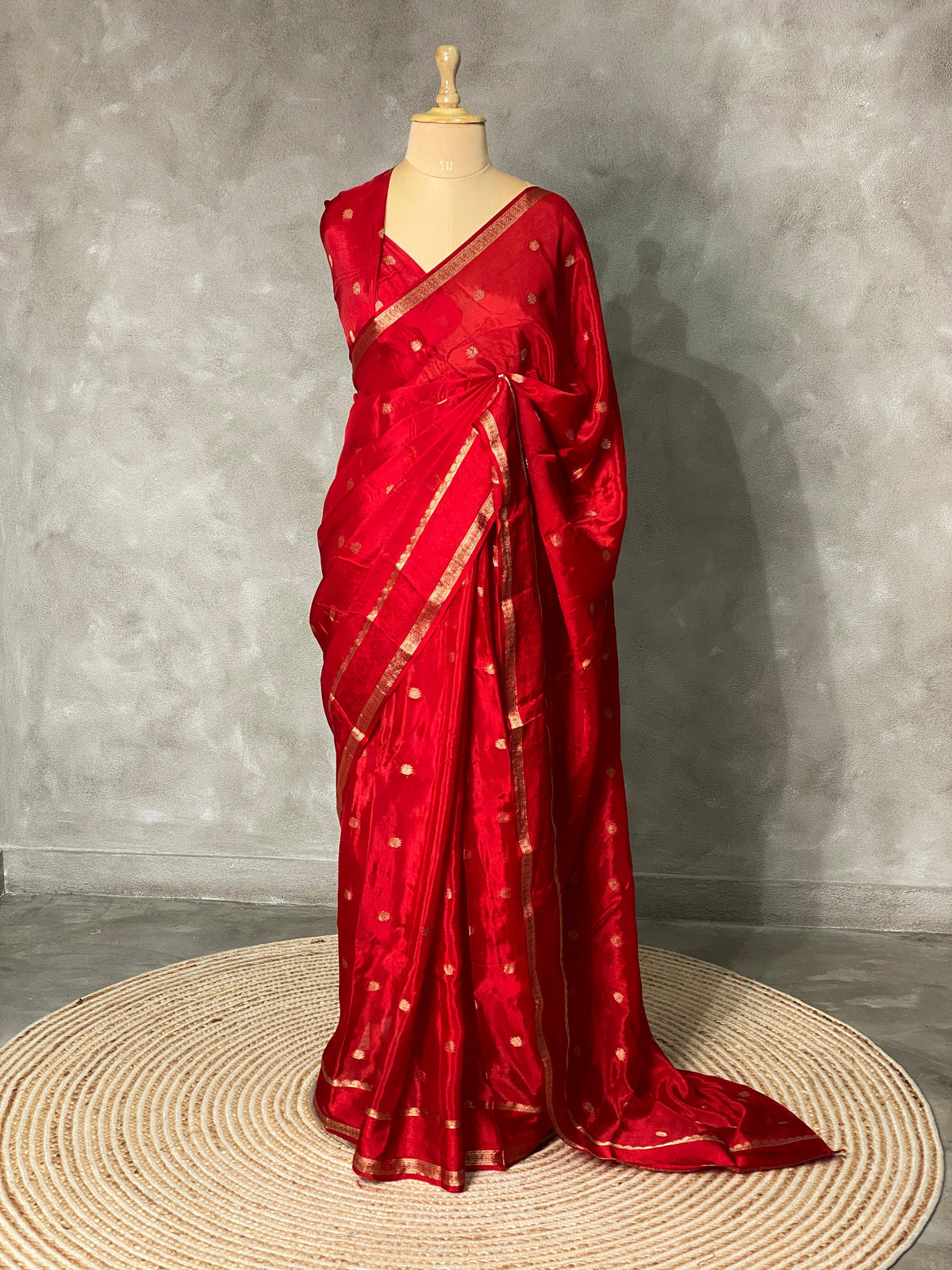 Red pure crepe Saree - PSG03