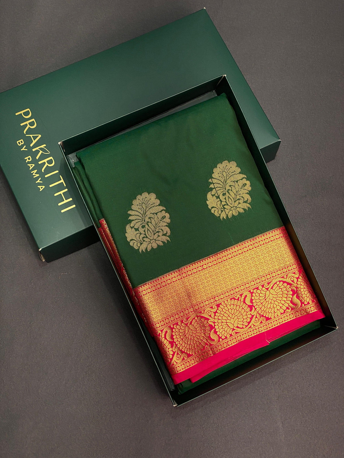 Green and magenta Kanchipuram Silk saree - PPSILKA