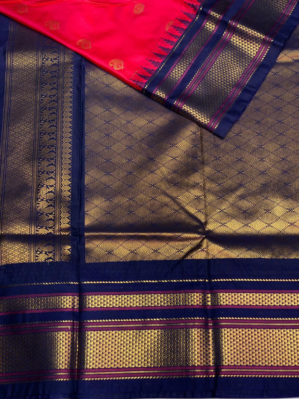 Magenta and navy blue Kanchipuram Silk saree - PPSILKO