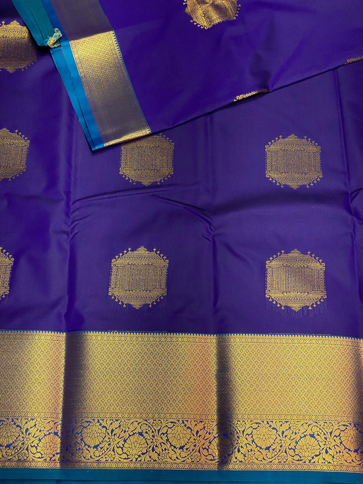 Royal blue and peacock blue Kanchipuram Silk saree - SS9