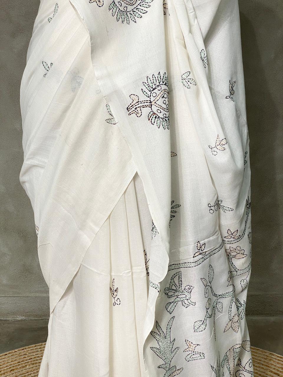 Handloom soft cotton saree in white - PSC5