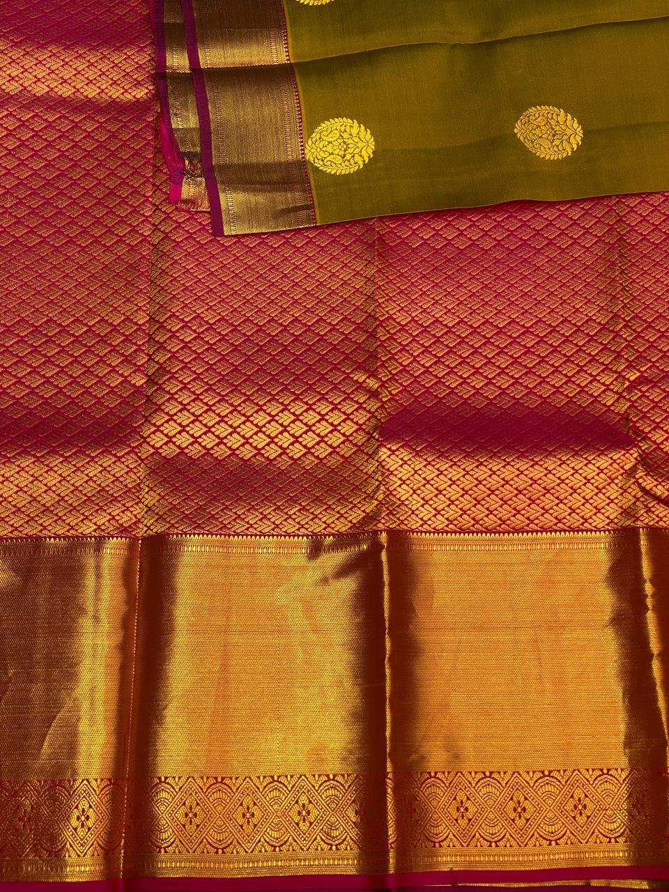 Dark olive green and magenta pure Kanchipuram Silk saree - PPSILK46