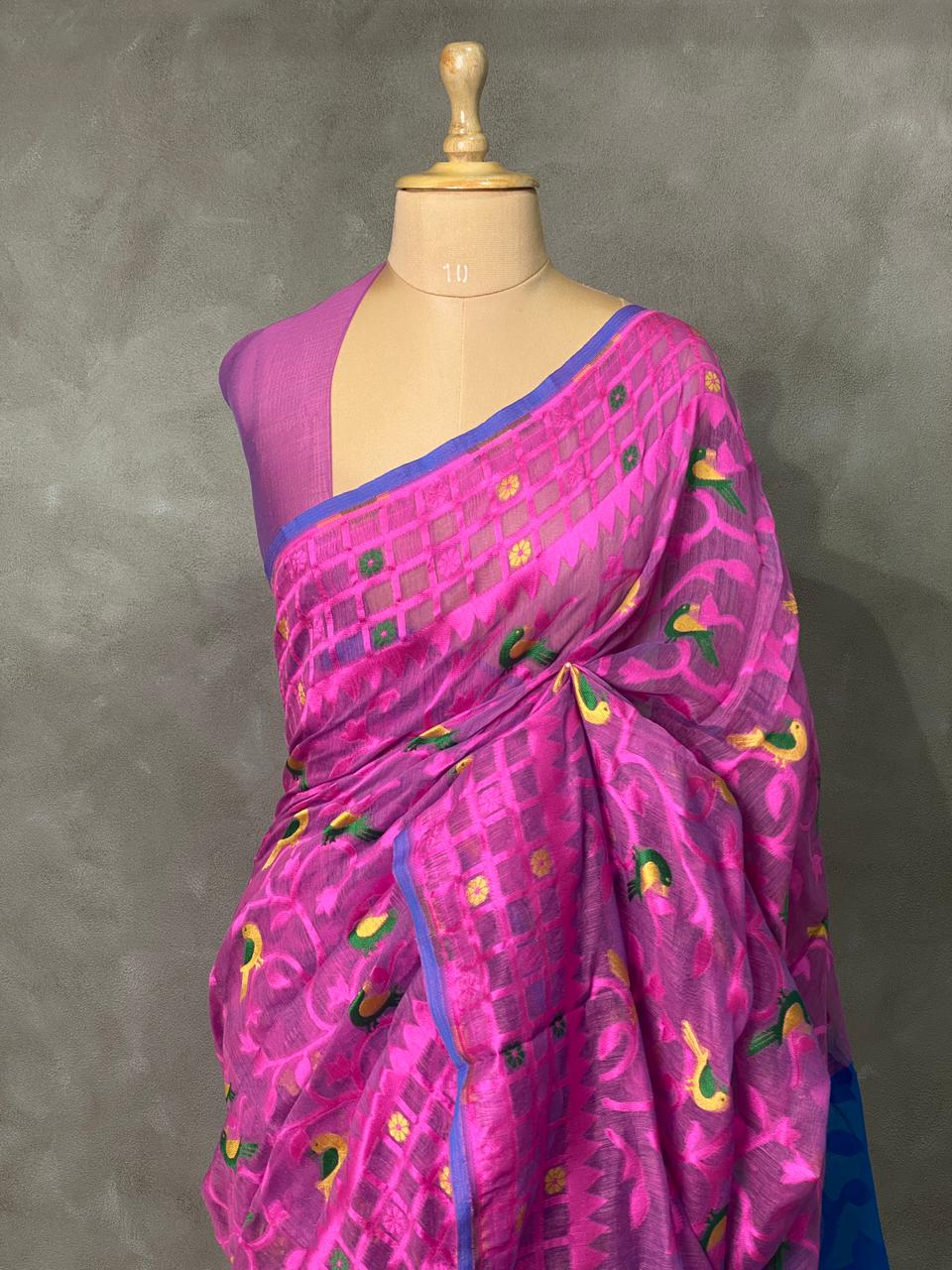 Cotton jamdani saree in Lilac pink and blue - PSCJ1