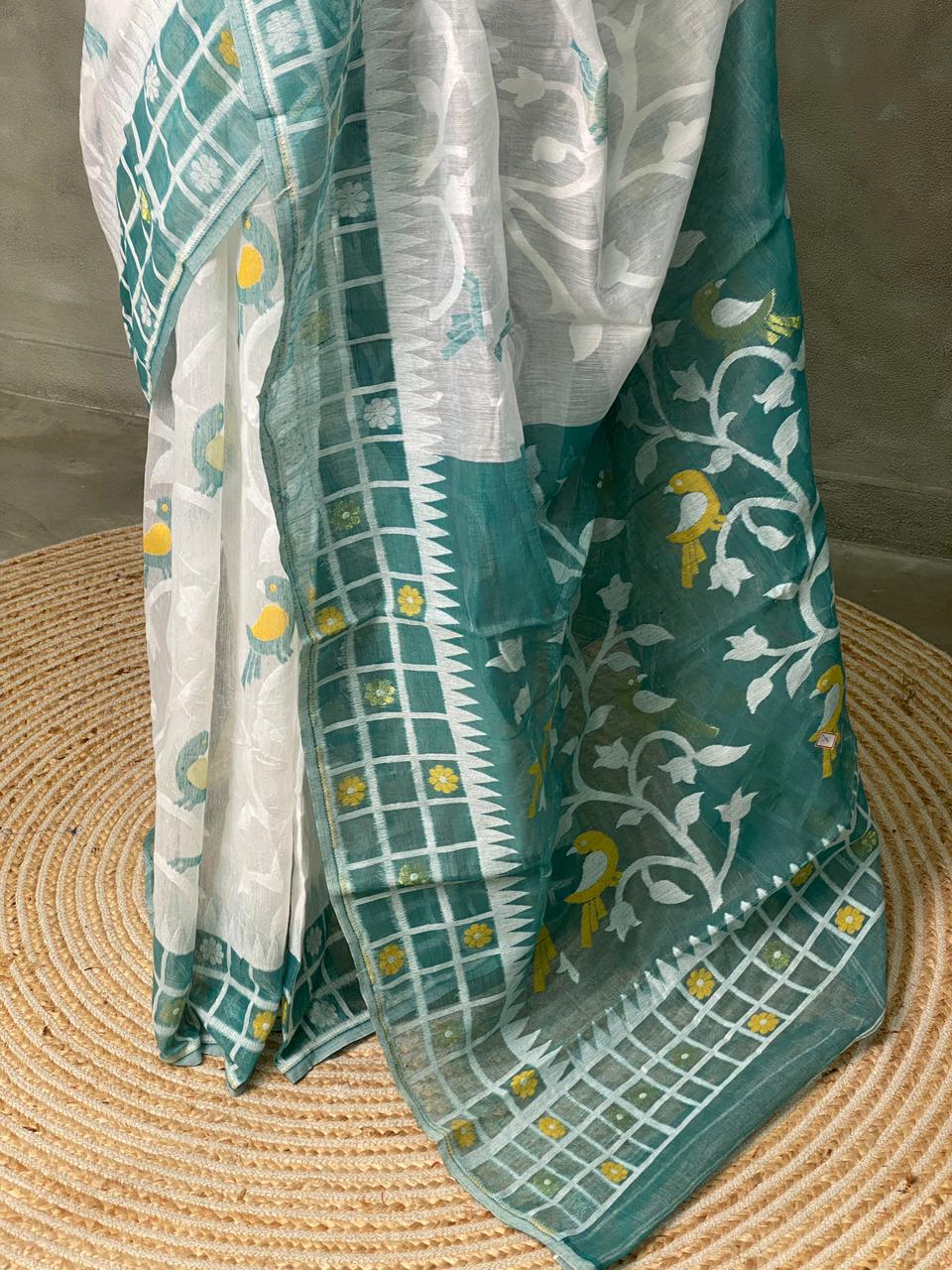 Cotton jamdani saree in white and peacock blue - PSCJ2
