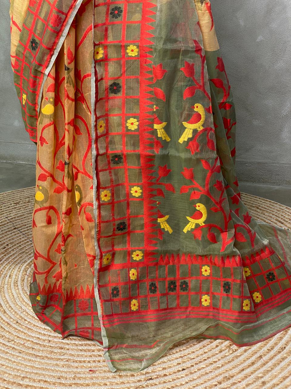 Cotton jamdani saree light gold - PSCJ5