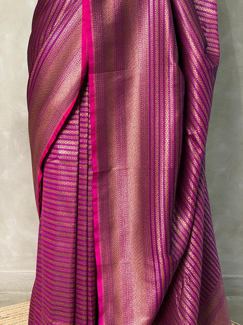 Deep Magenta pink Semi katan Banarasi silksaree - PSB07b