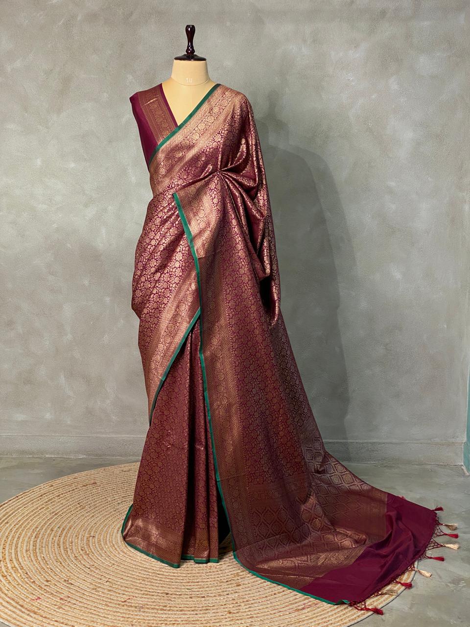 Dark maroon Semi katan Banarasi silksaree - PSB07i