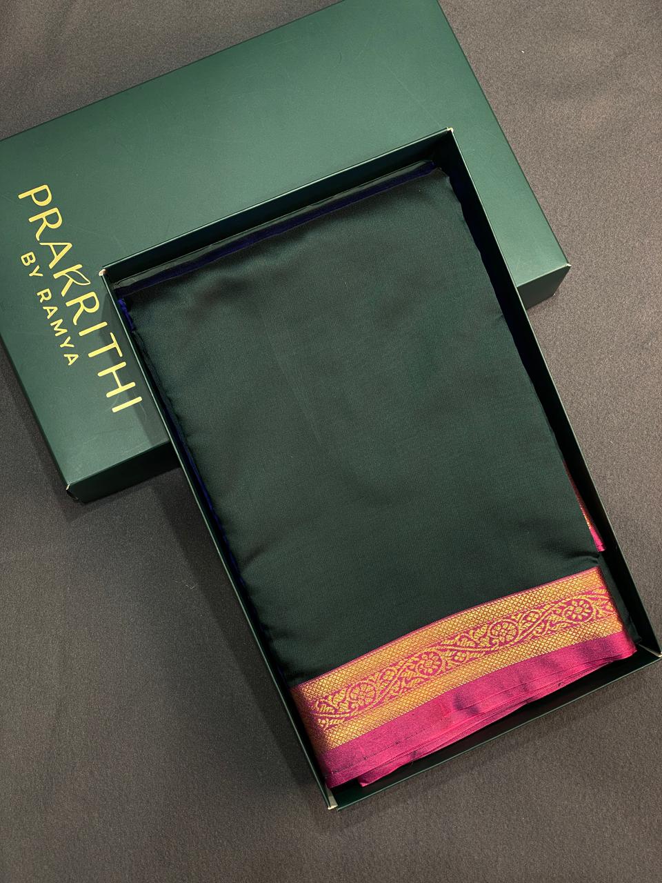 Dark Green and Magenta soft silk saree - PSSA3
