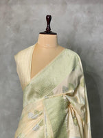 Cream and light goldpure zatin Banarasi saree- PBSZ5