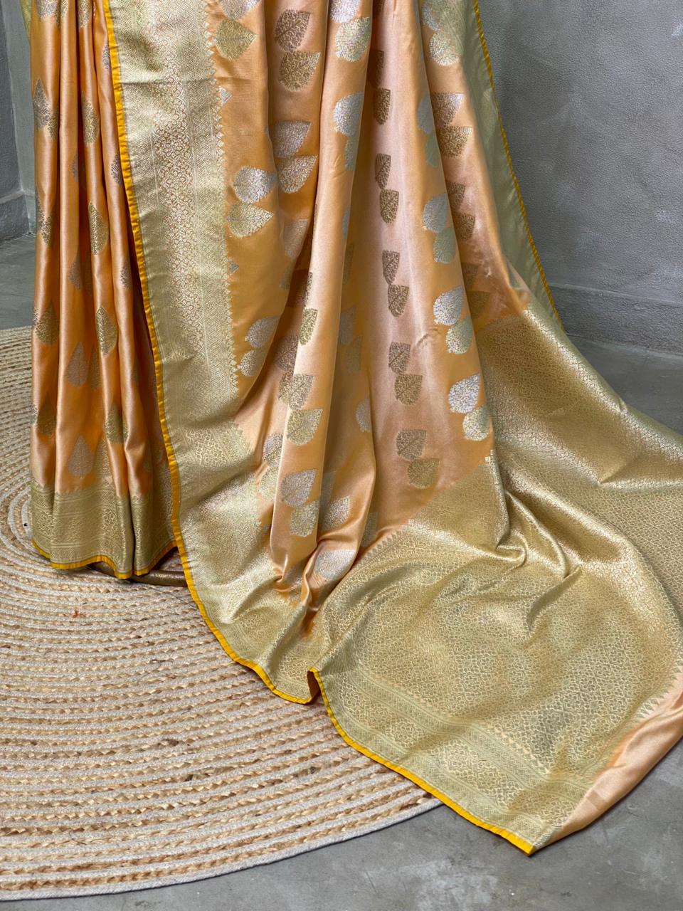 Pastal peach and light goldpure zatin Banarasi saree- PBSZ8