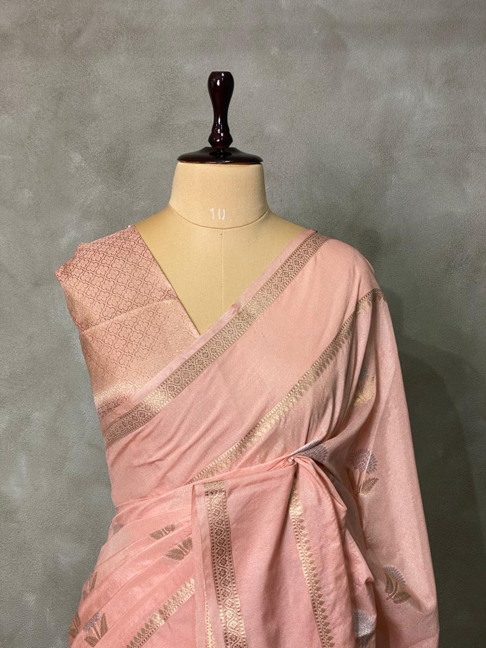 Pastal peach and light goldsei Banarasi saree- PBSb3