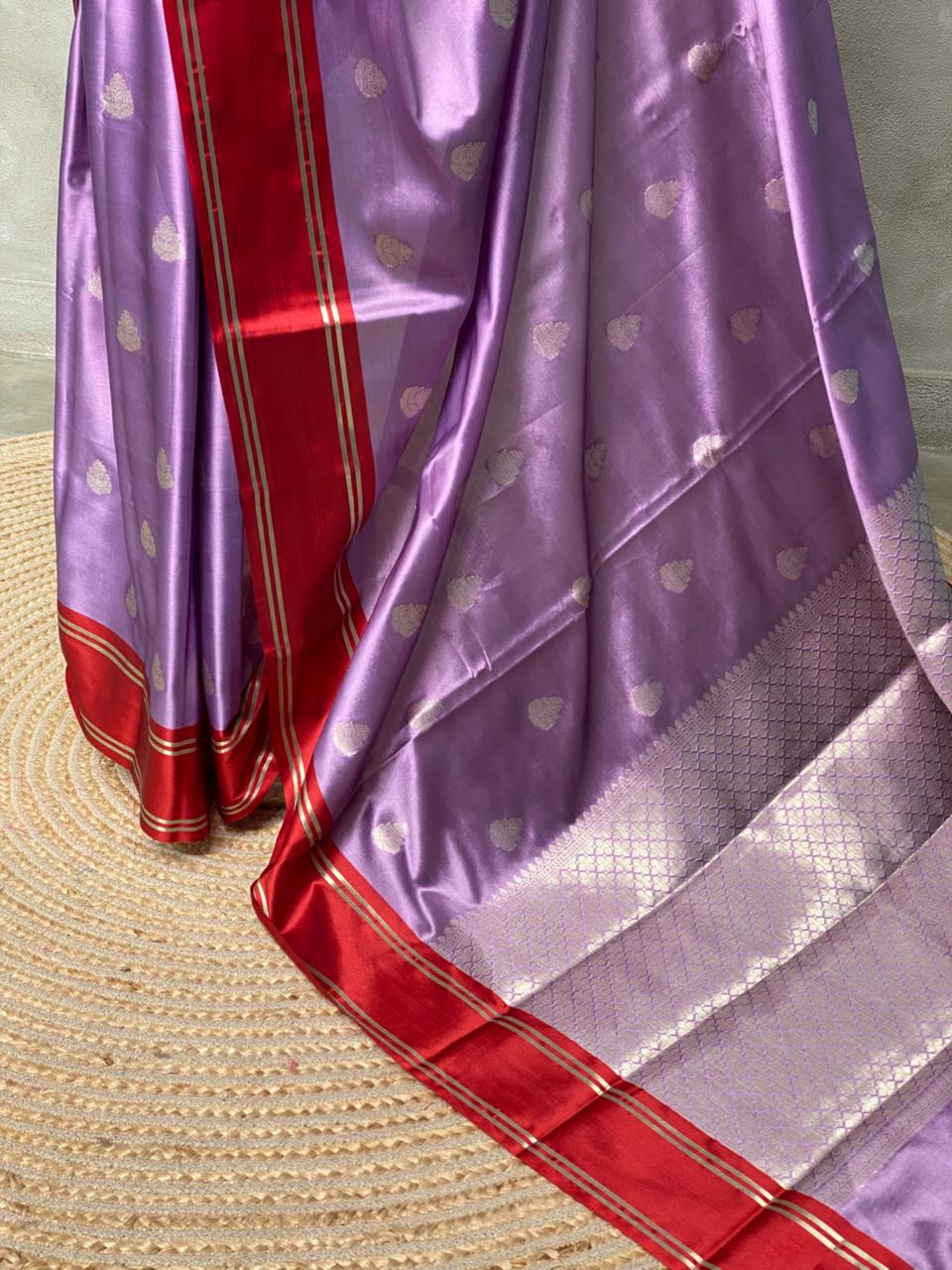 Lavender and Maroon banarasi silksaree - AISH16