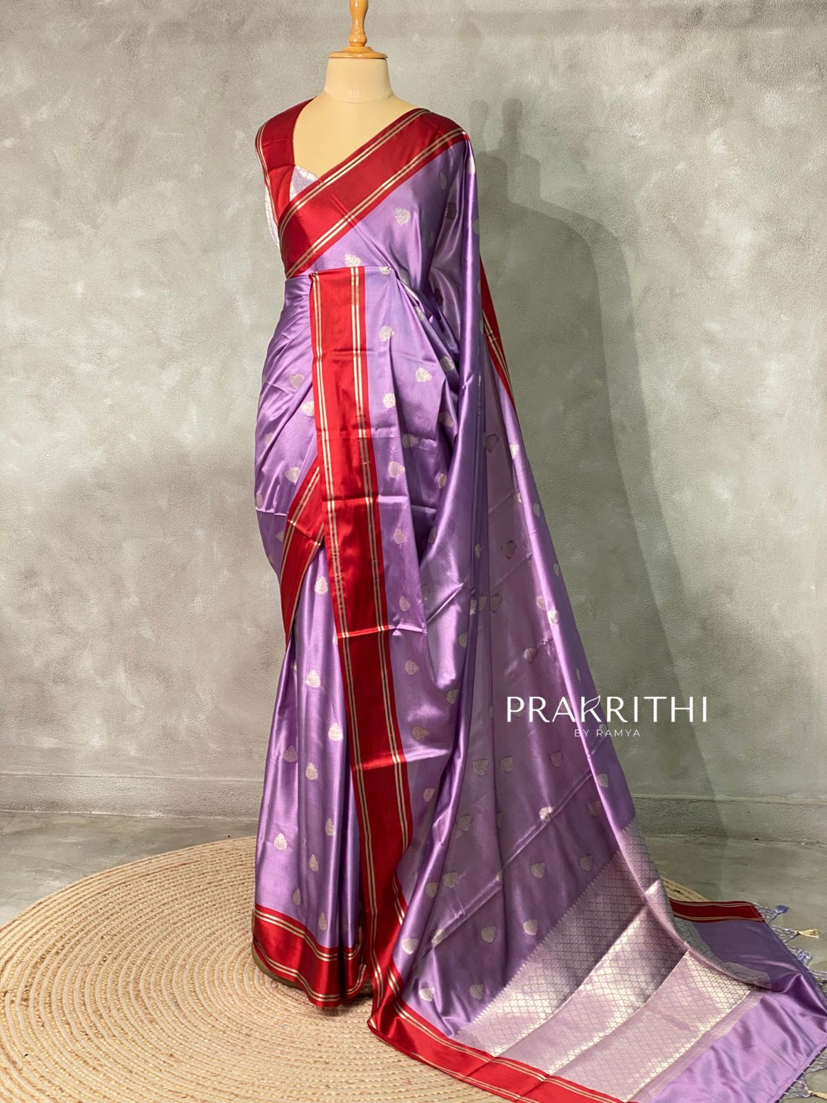 Lavender and Maroon banarasi silksaree - AISH16