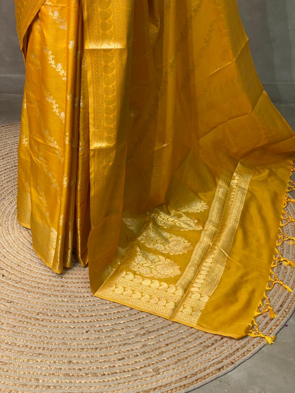 Yellow banarasi silk saree - PIH32A