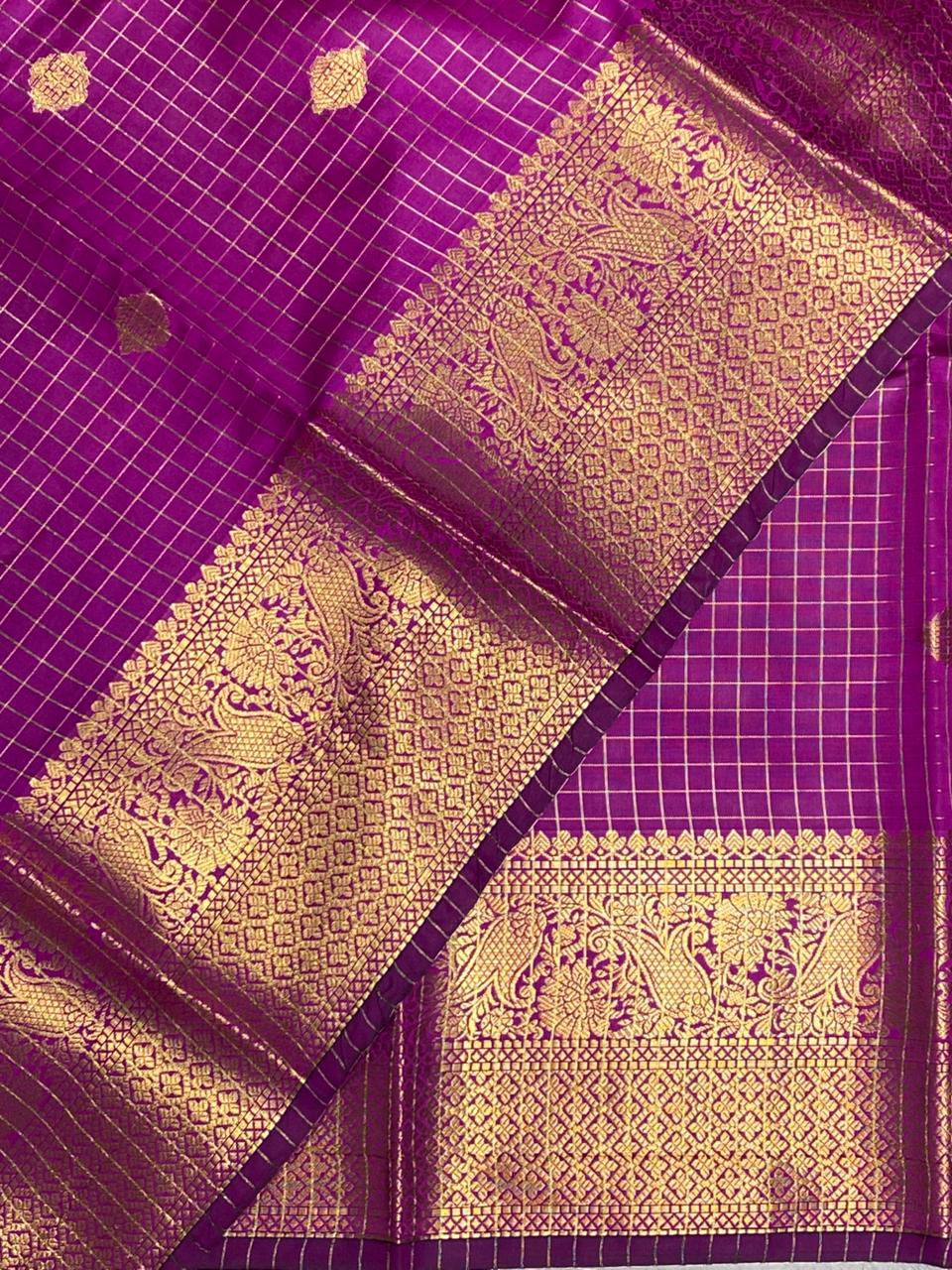 Magenta banarasi silksaree - AISHCK9C