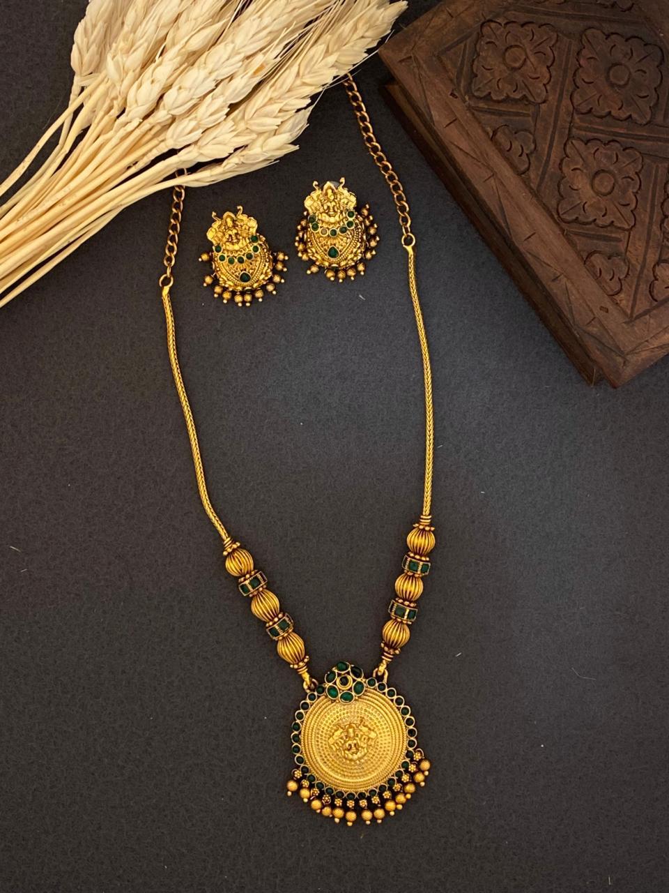 lakshmi pendant chain - JW61A
