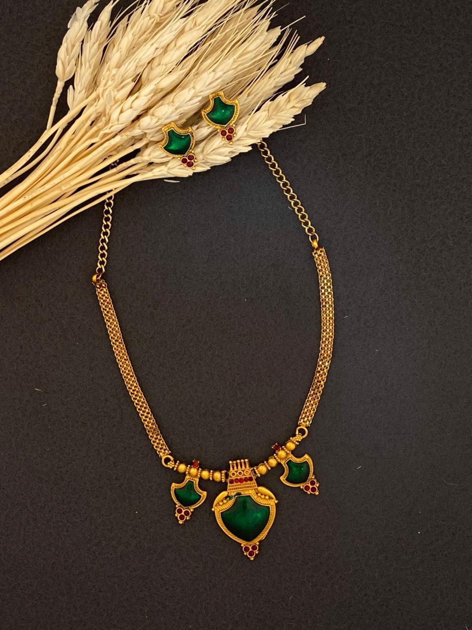 Elegant palakka necklace- JW63A
