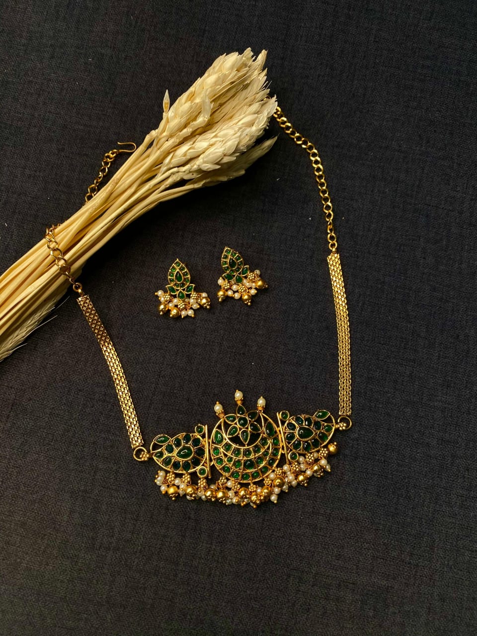 Green lstone Necklace- JW107A