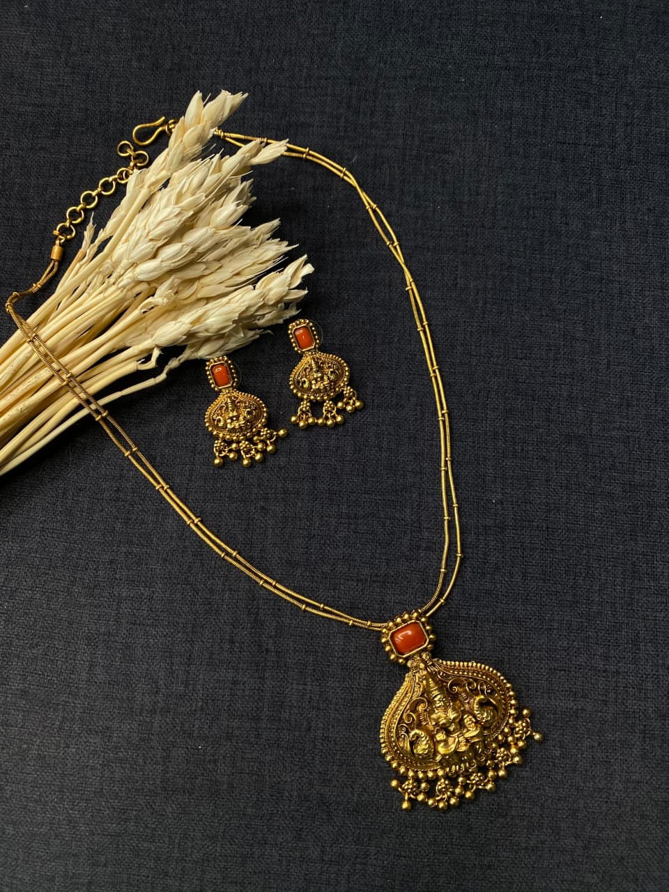 Lakshmi pendant chain- JW111A