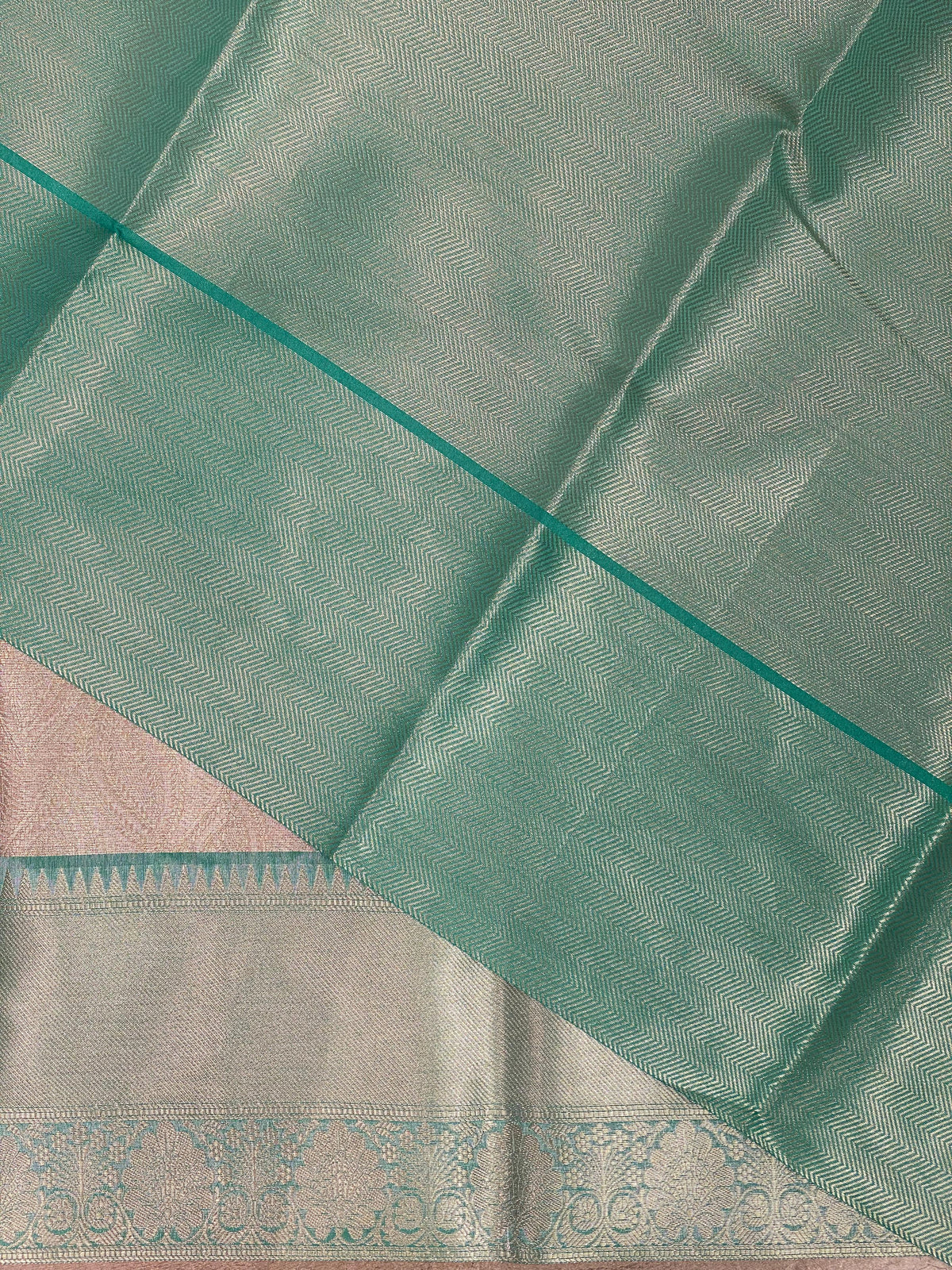 Tissue Banarasi silk saree- PIH39D