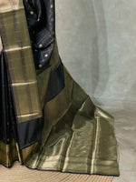 Black Banarasi silk Saree - RUK1A