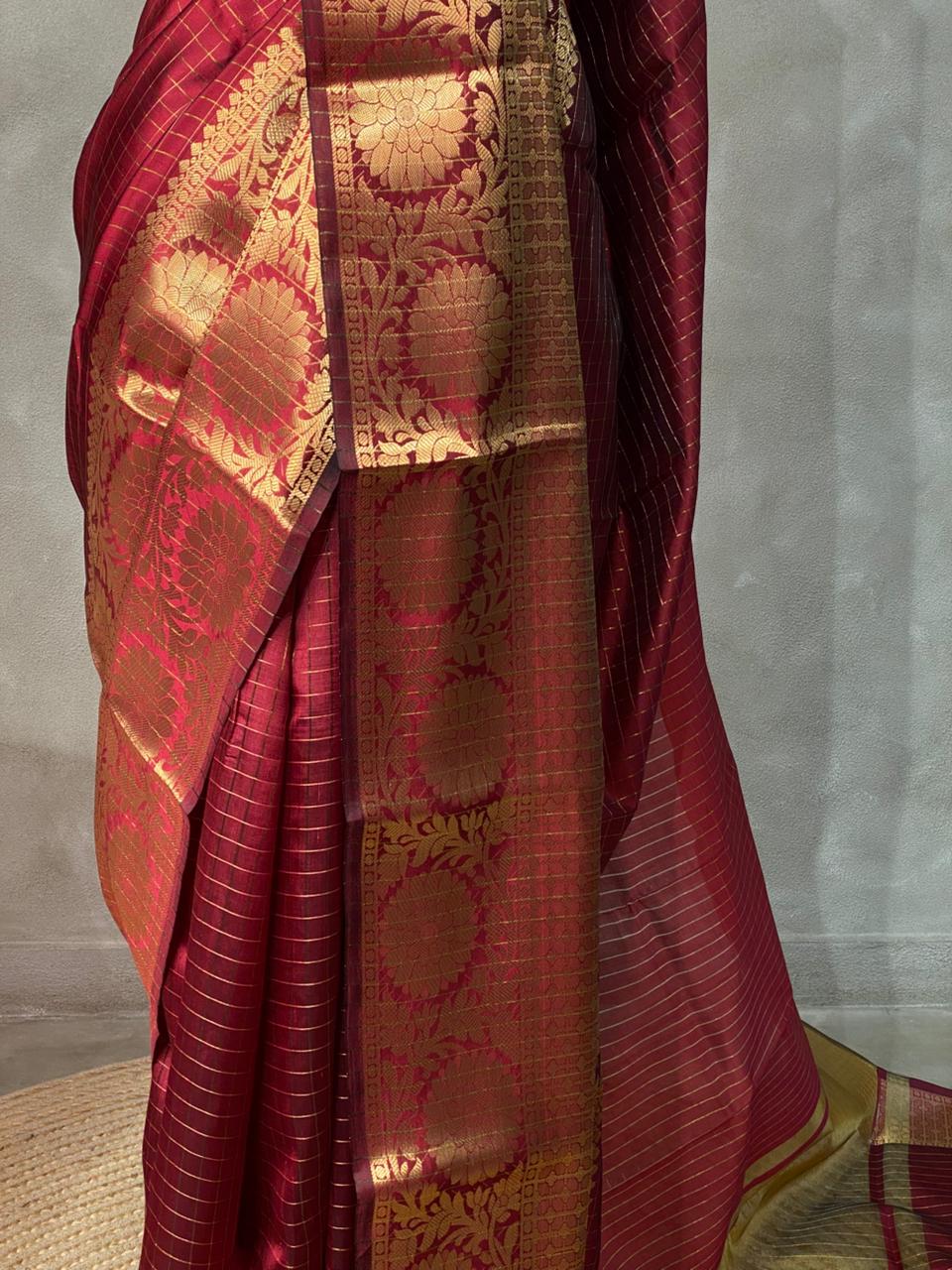 Maroon Semi Banarasi saree - LZ9H