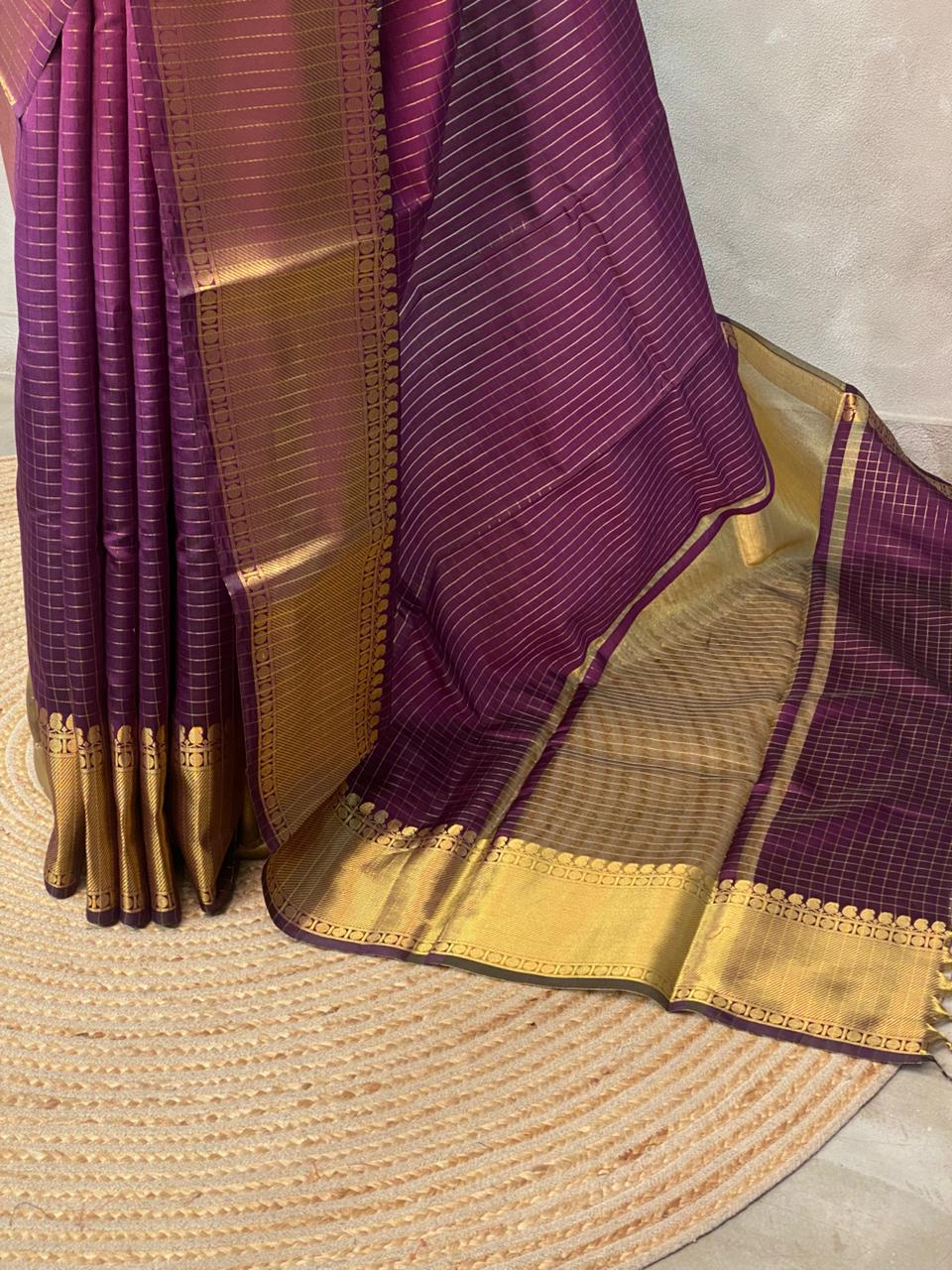 Wine banarasi silksaree - RUK2F