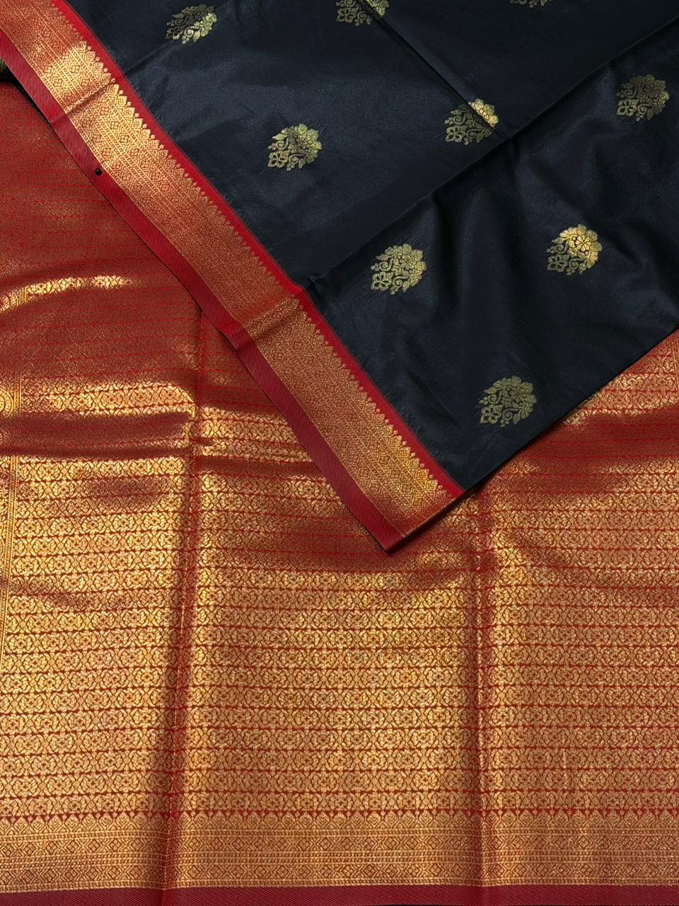 Black and Red blue silk saree - PDL2C