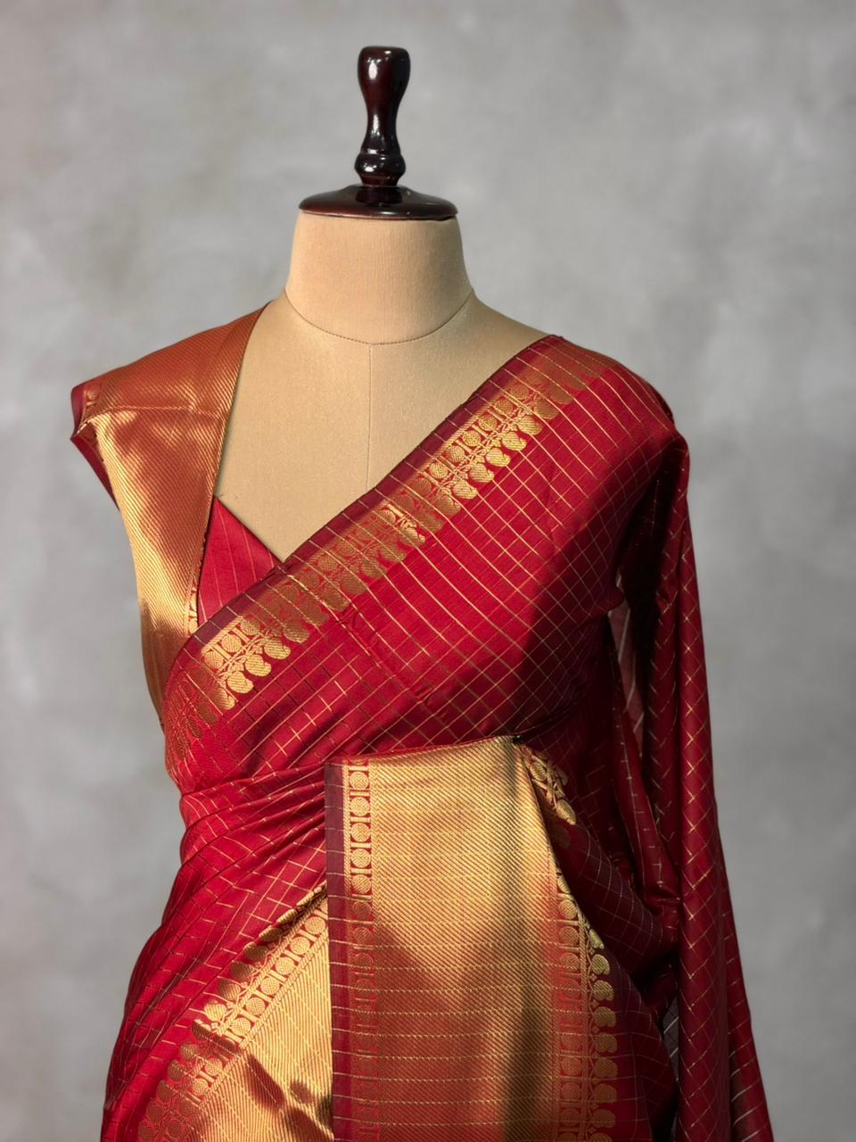 Maroon banarasi silksaree - RUK2Jj