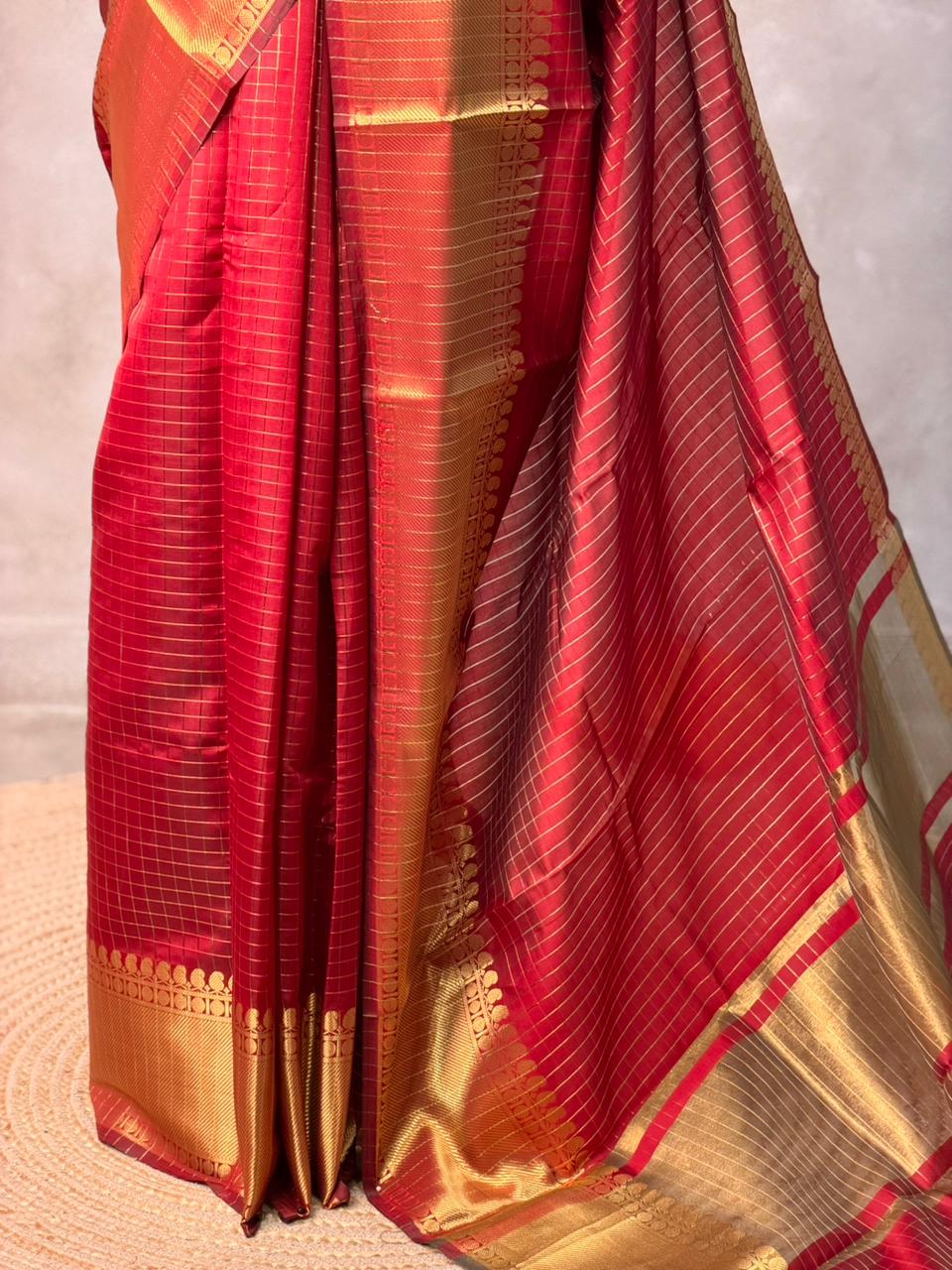 Maroon banarasi silksaree - RUK2Jj
