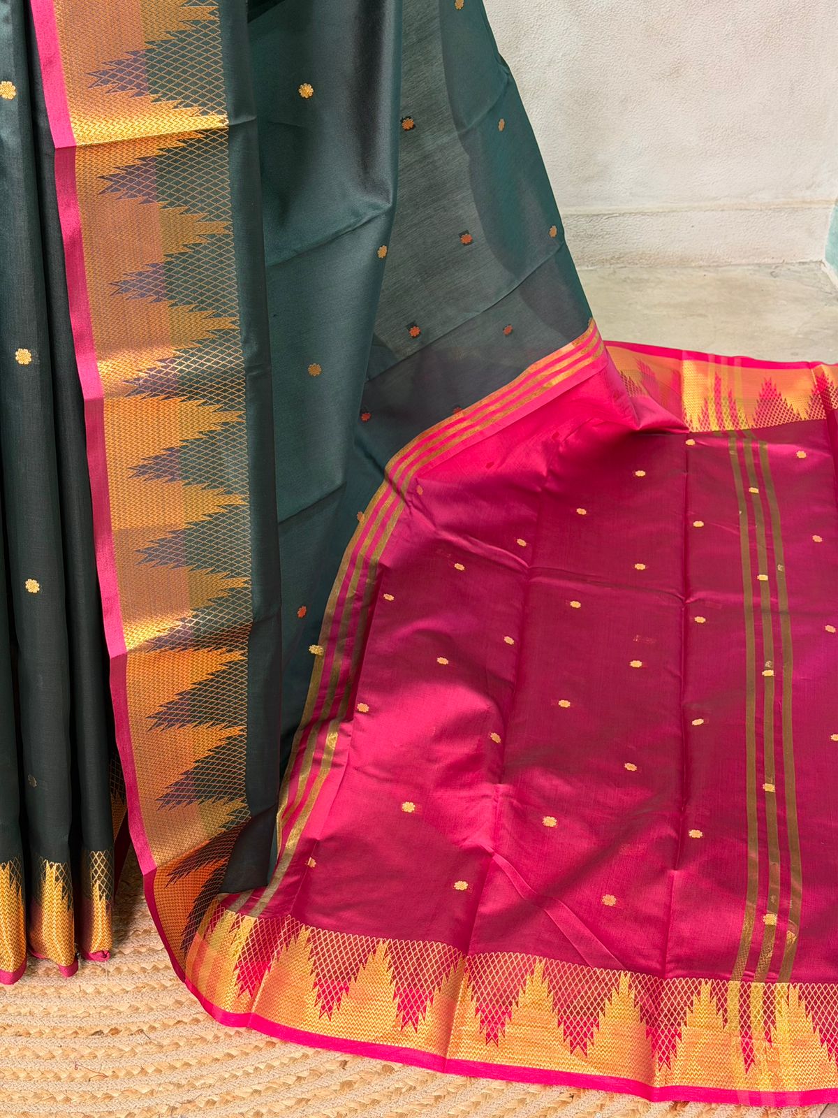 Dark Green and magenta semi kanchipuram soft silk saree - PSSN159
