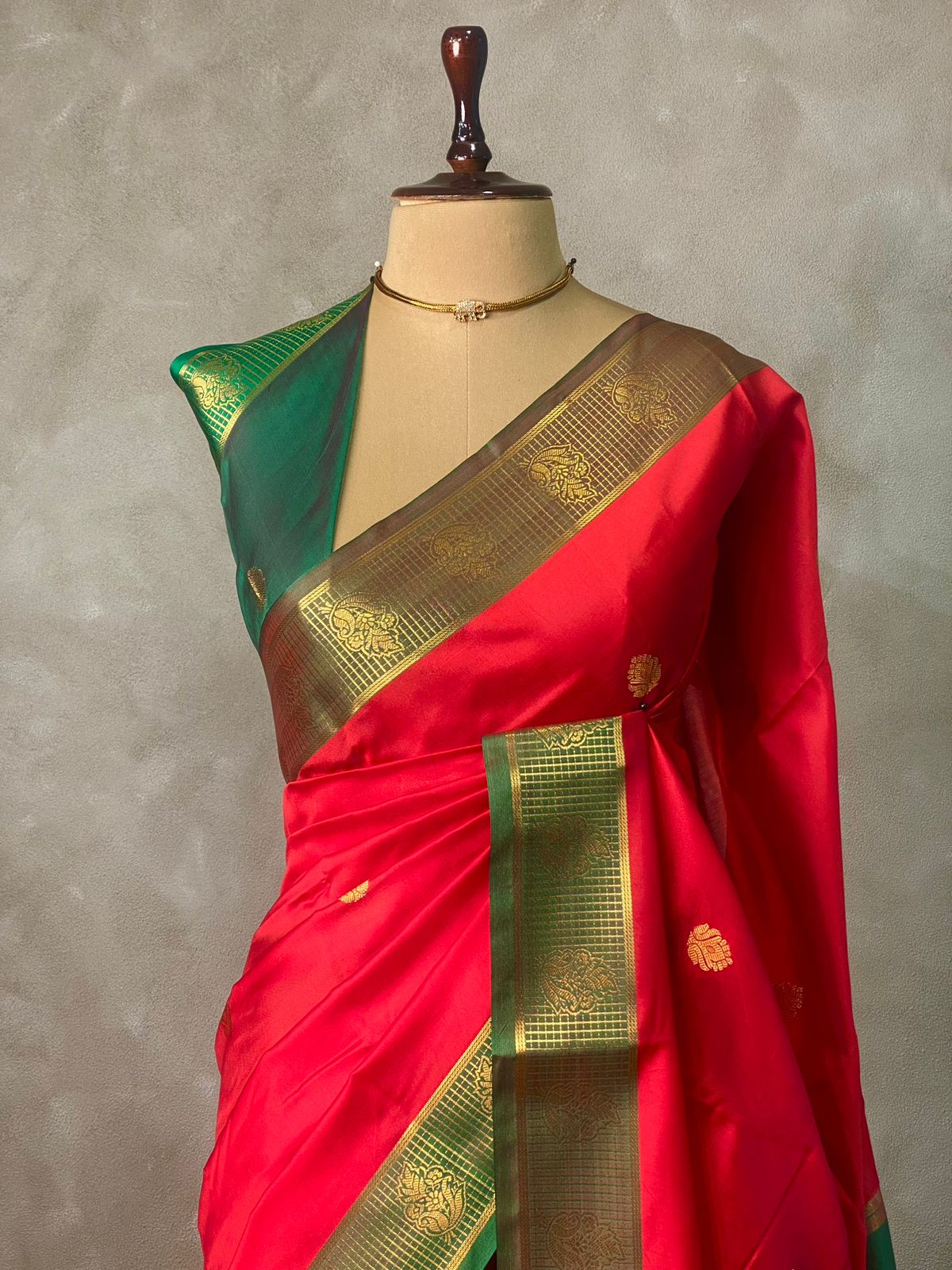 Red and green semi kanchipuram soft silk saree - PSSN167