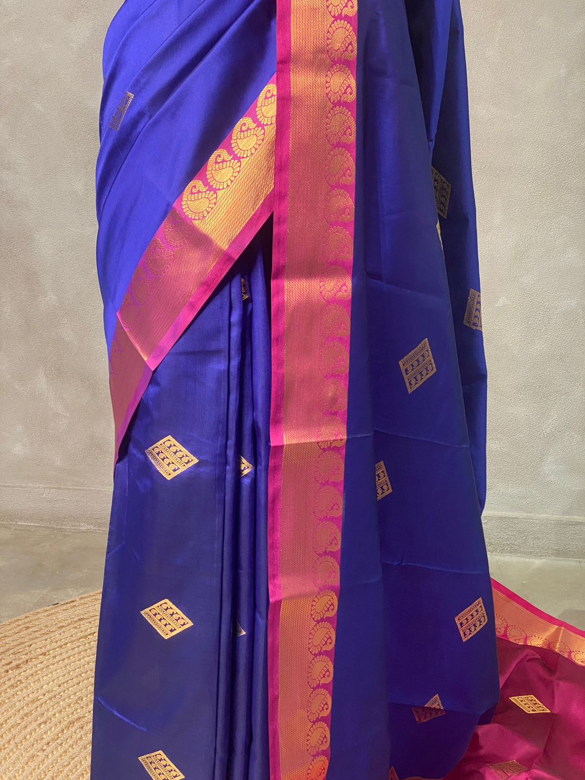 Blue and Magenta semi kanchipuram soft silk saree - PSSN168
