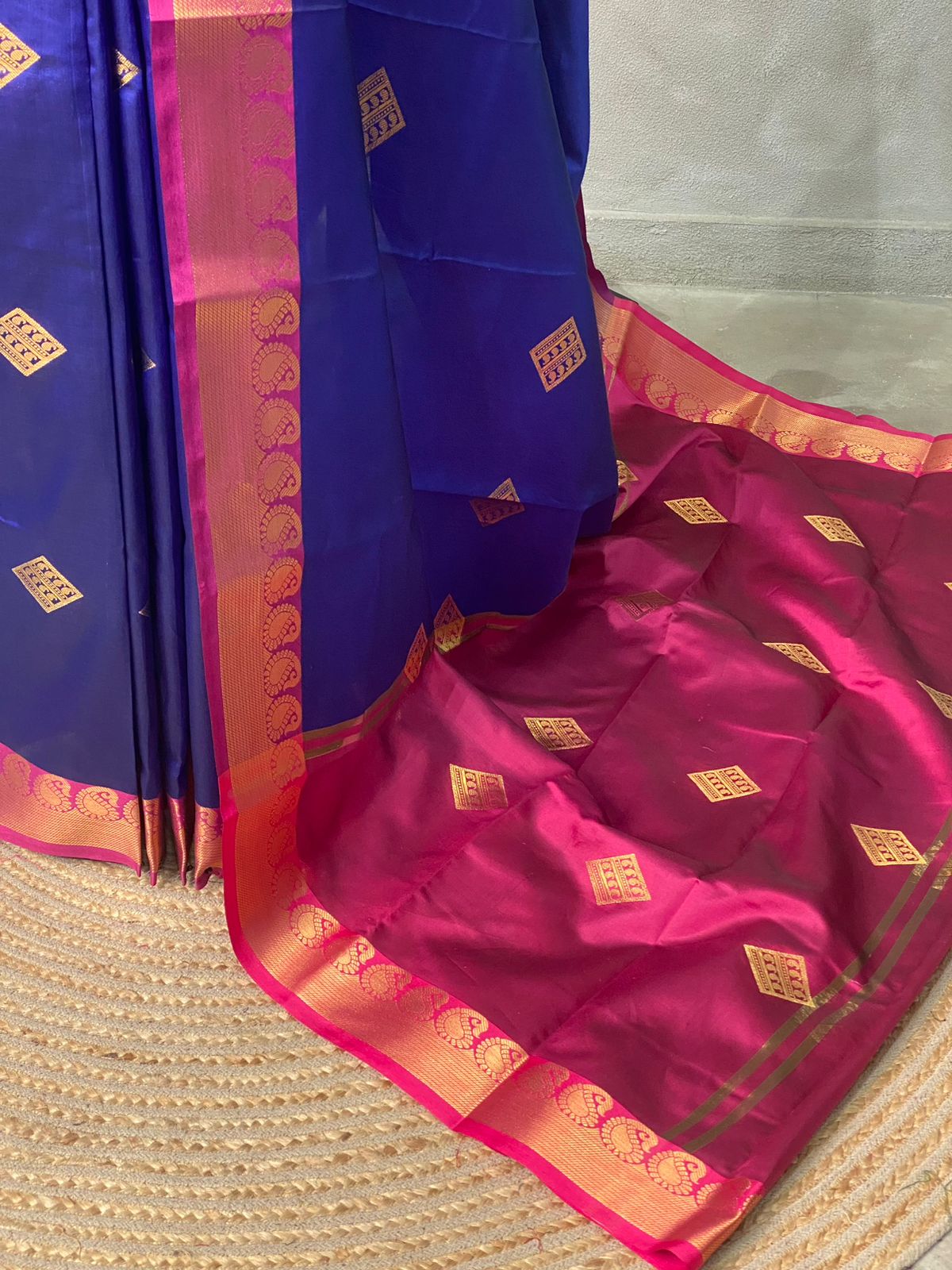 Blue and Magenta semi kanchipuram soft silk saree - PSSN168