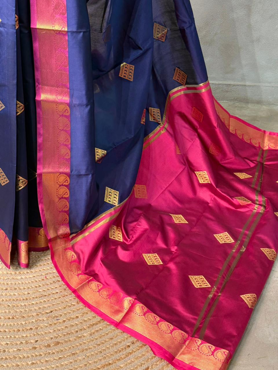 Dark Blue and magenta semi kanchipuram soft silk saree - PSSN171