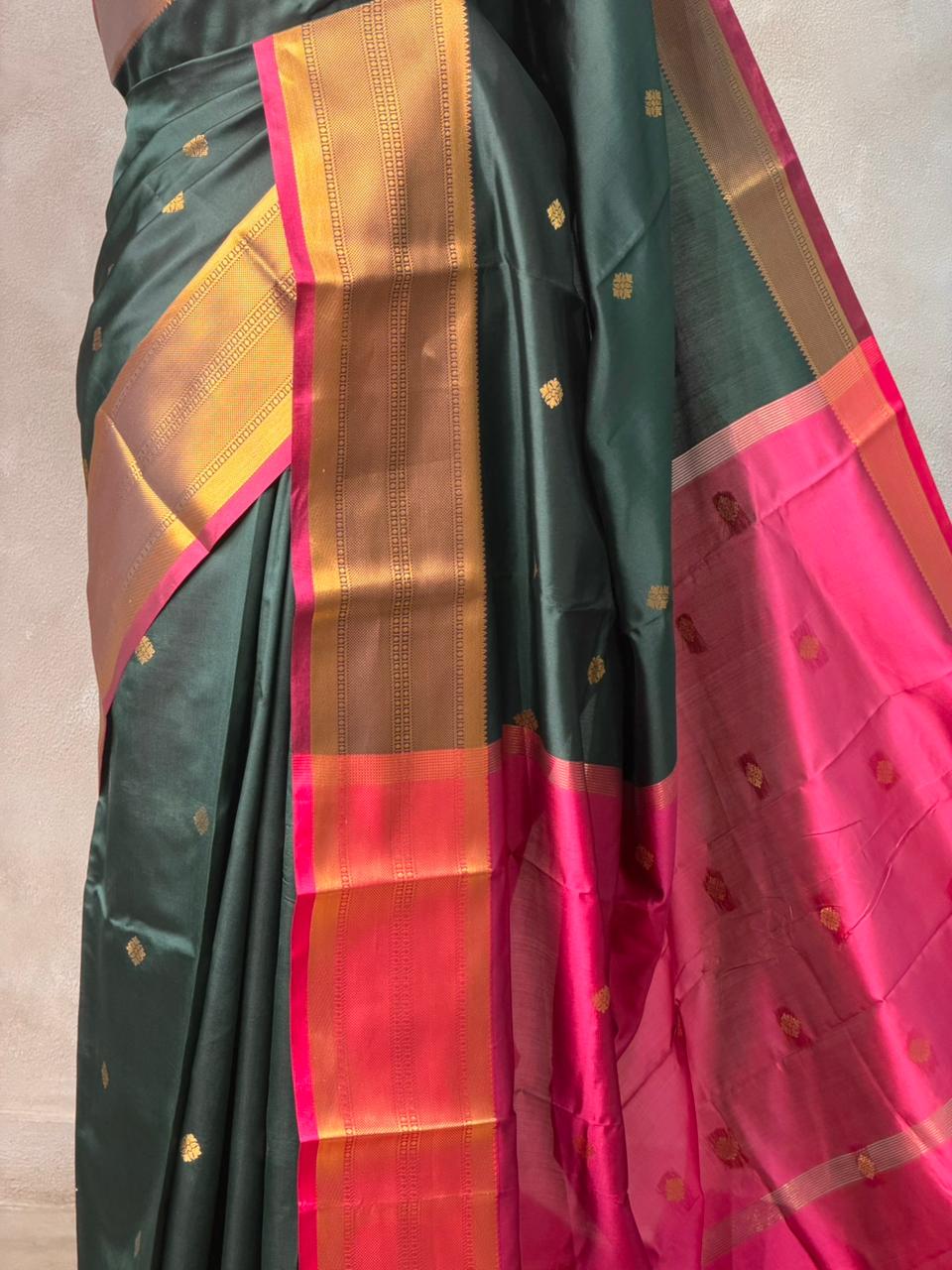 Bottle Green and Magenta semi kanchipuram soft silk saree - PSSN188