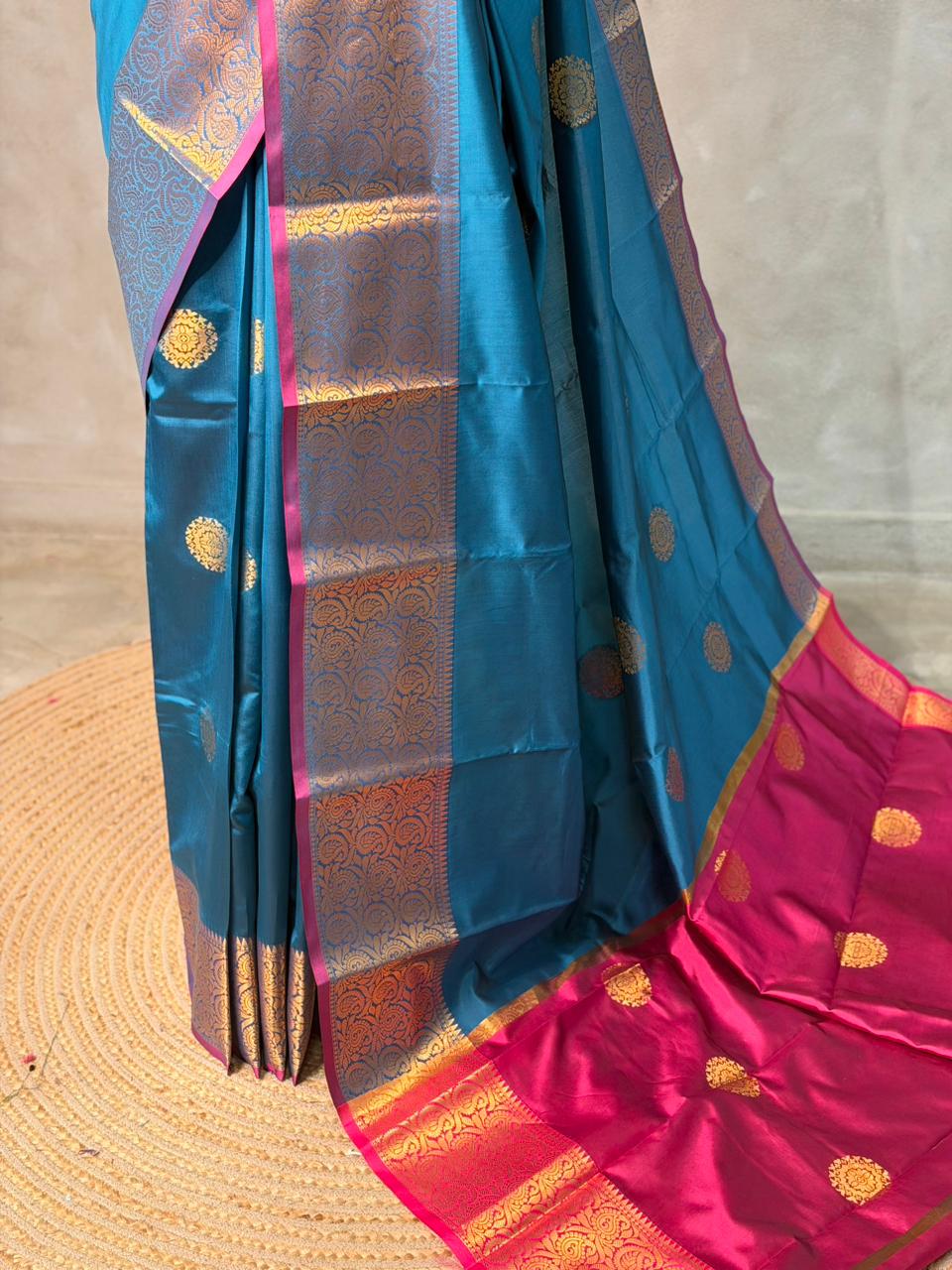 Blue and Magenta semi kanchipuram soft silk saree - PSSN189