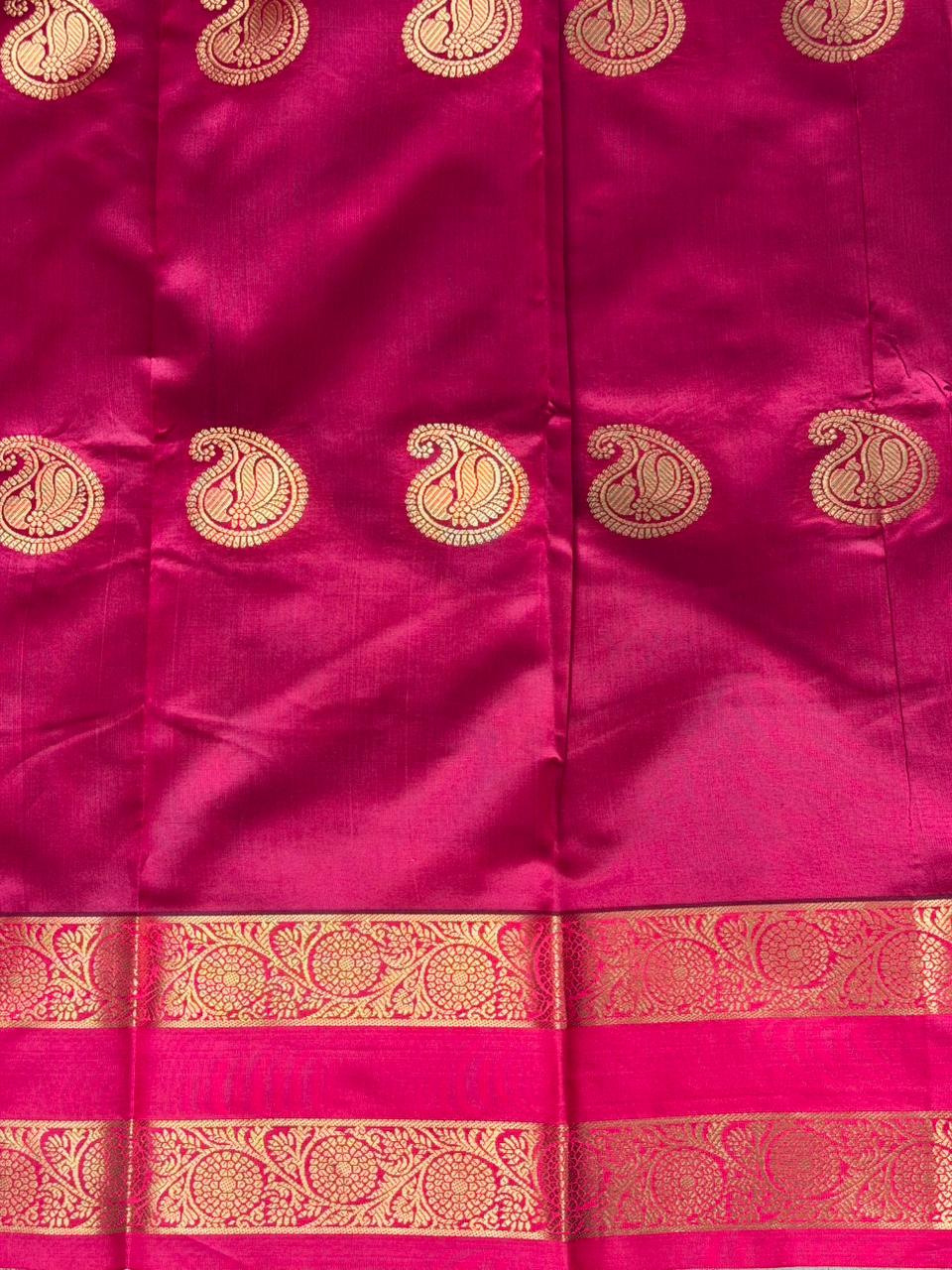 Bottle green and Magenta semi kanchipuram soft silk saree - PSSN191