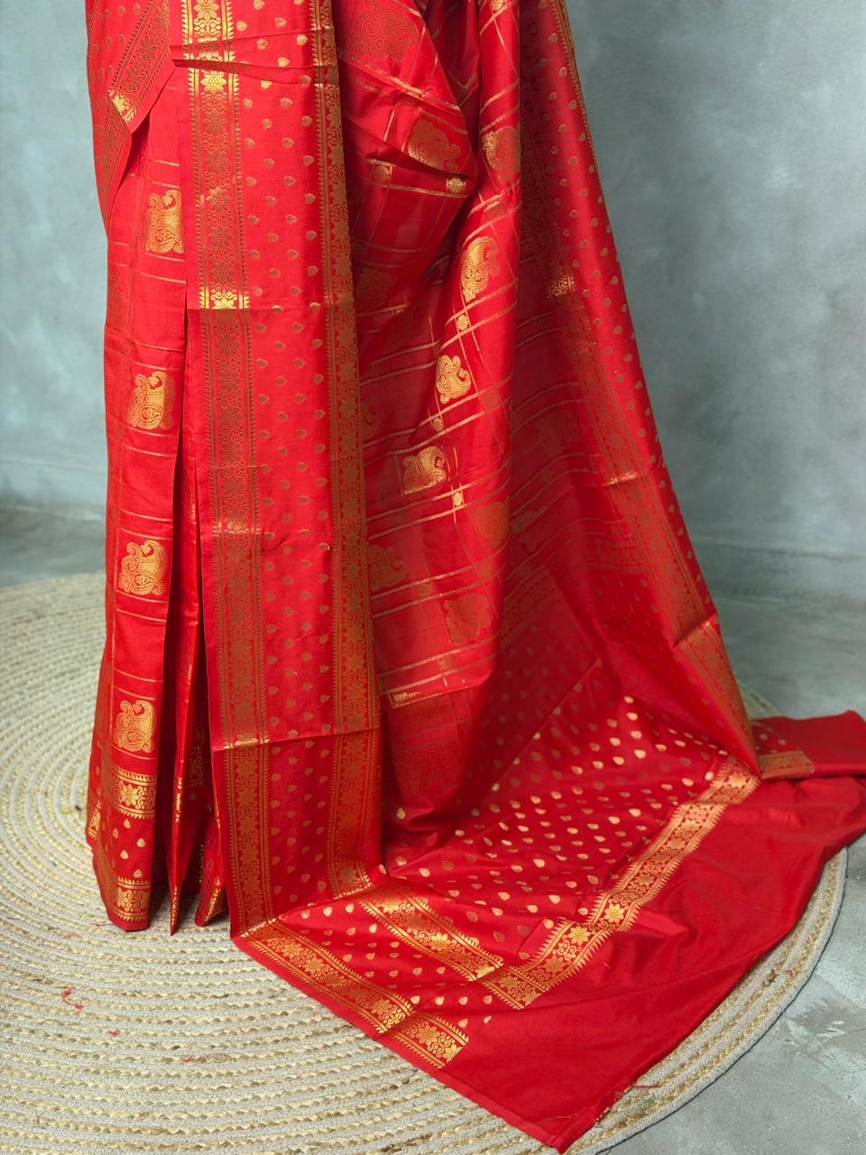 Red Banarasi silk saree -PIH60A