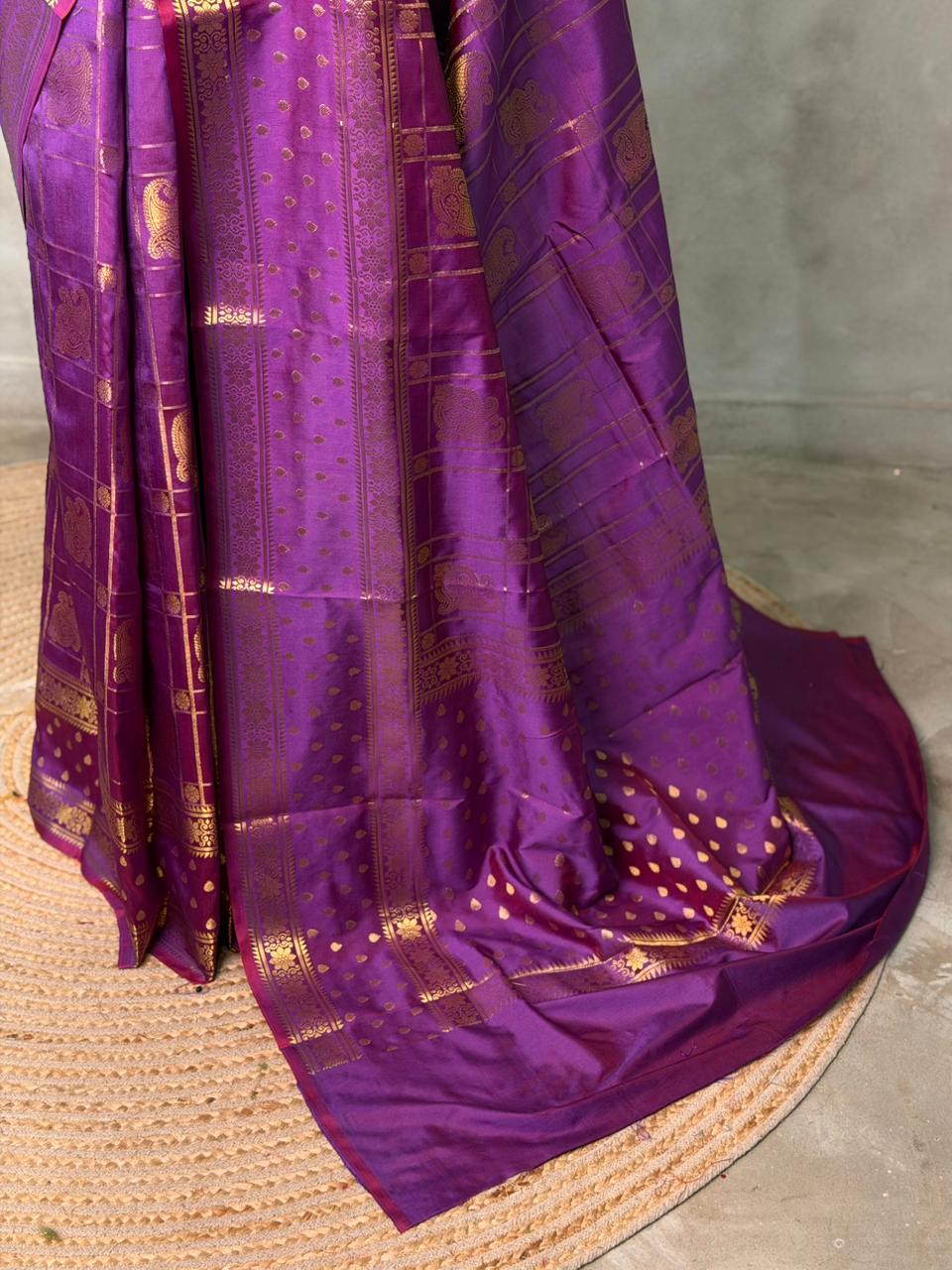 Purple Banarasi silk saree -PIH60B