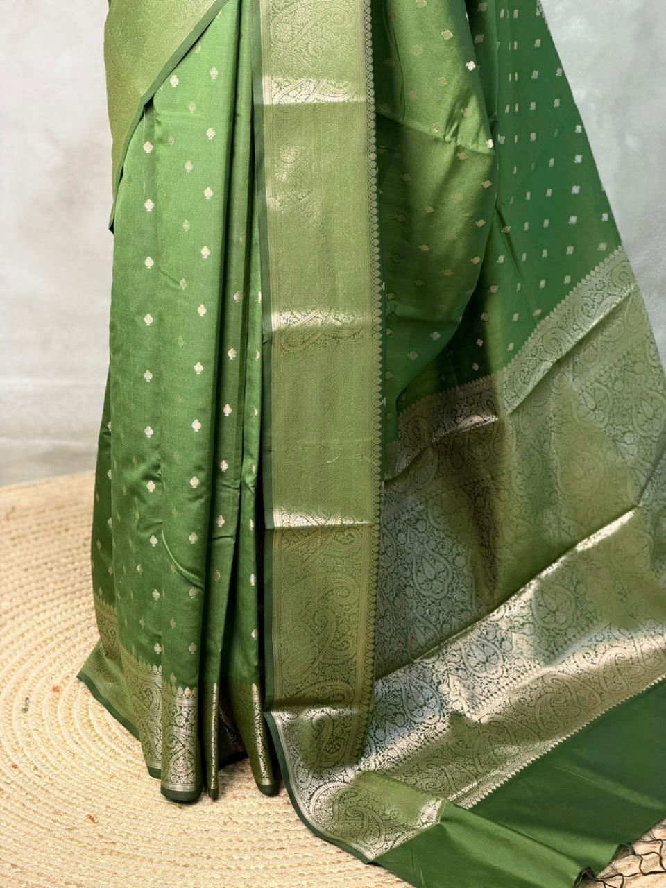 Green Banarasi silk saree -PIH62D
