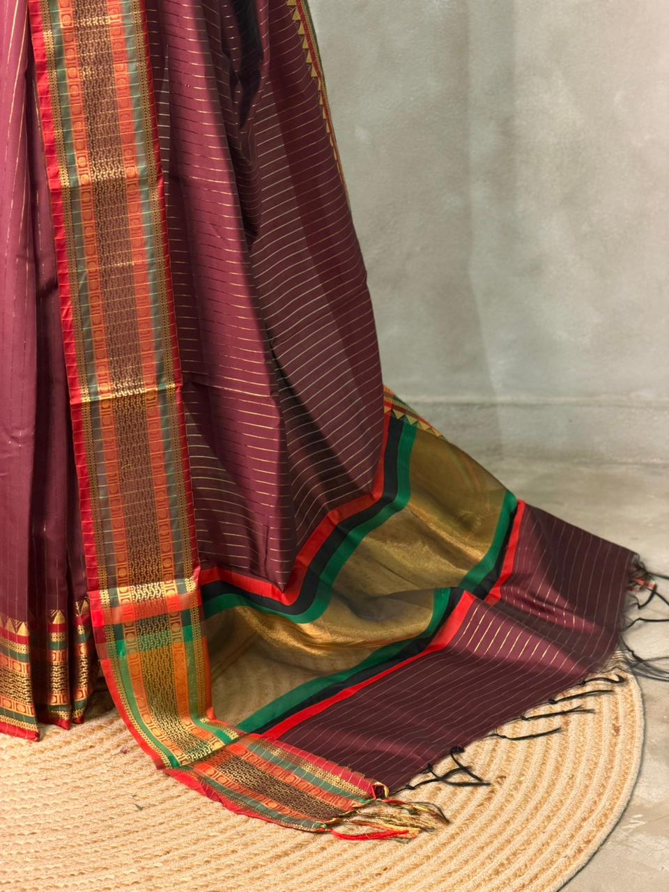 Maroon Banarasi silk saree -IHAISH2