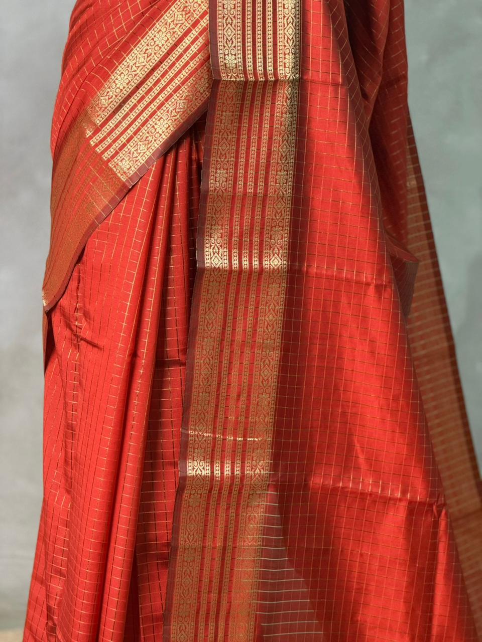 Maroon semi banarasi saree -PIH22E