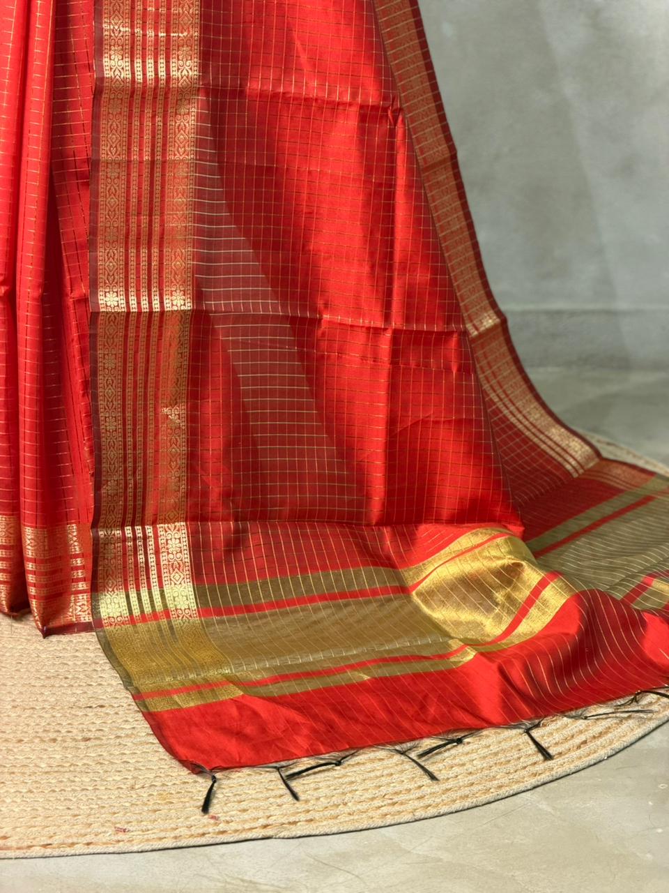 Maroon semi banarasi saree -PIH22E