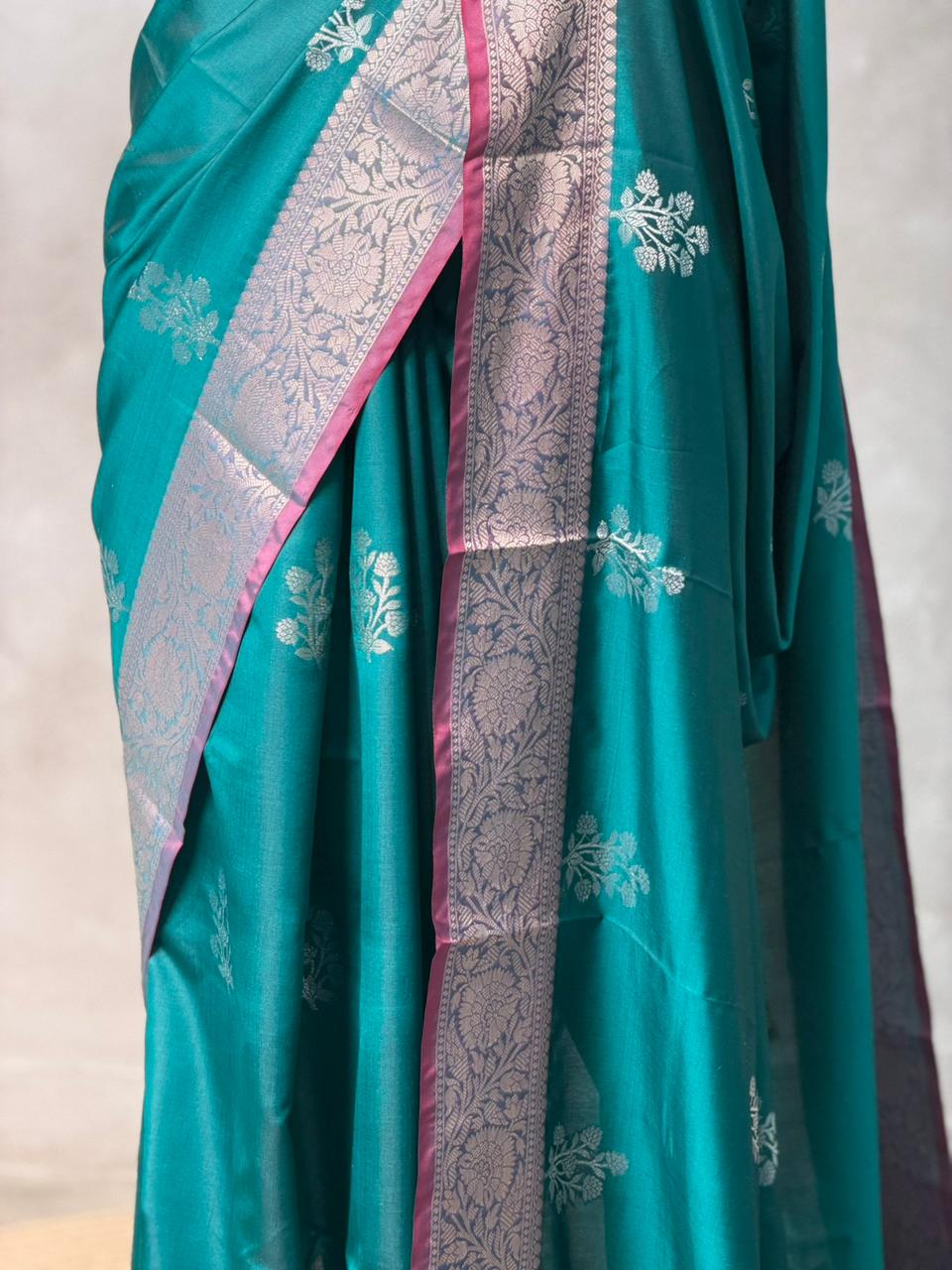 Peacock green and magenta Banarasi silk saree -LZ11