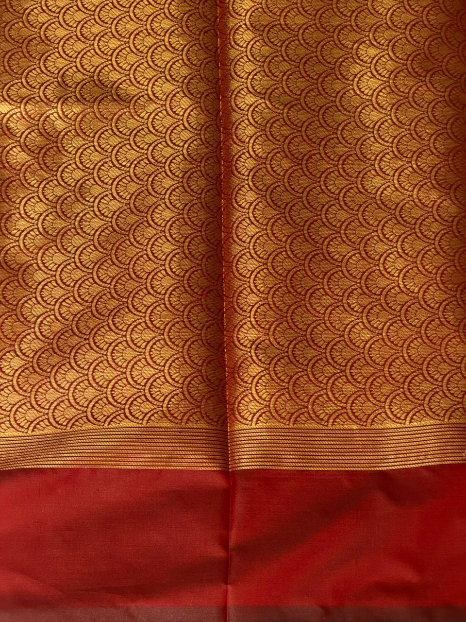 Maroon Banarasi silk saree - GAL3D