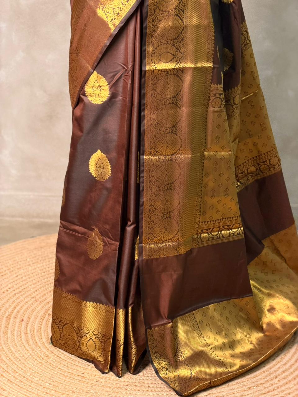 Brown Banarasi silk saree - GAL4B