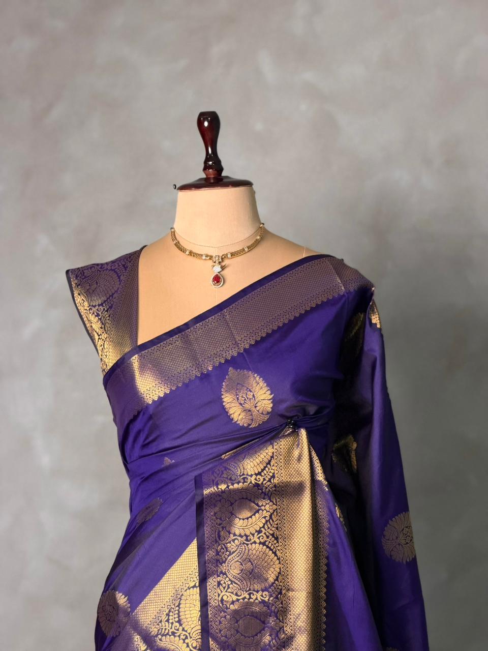 Violet Banarasi silk saree - GAL4E