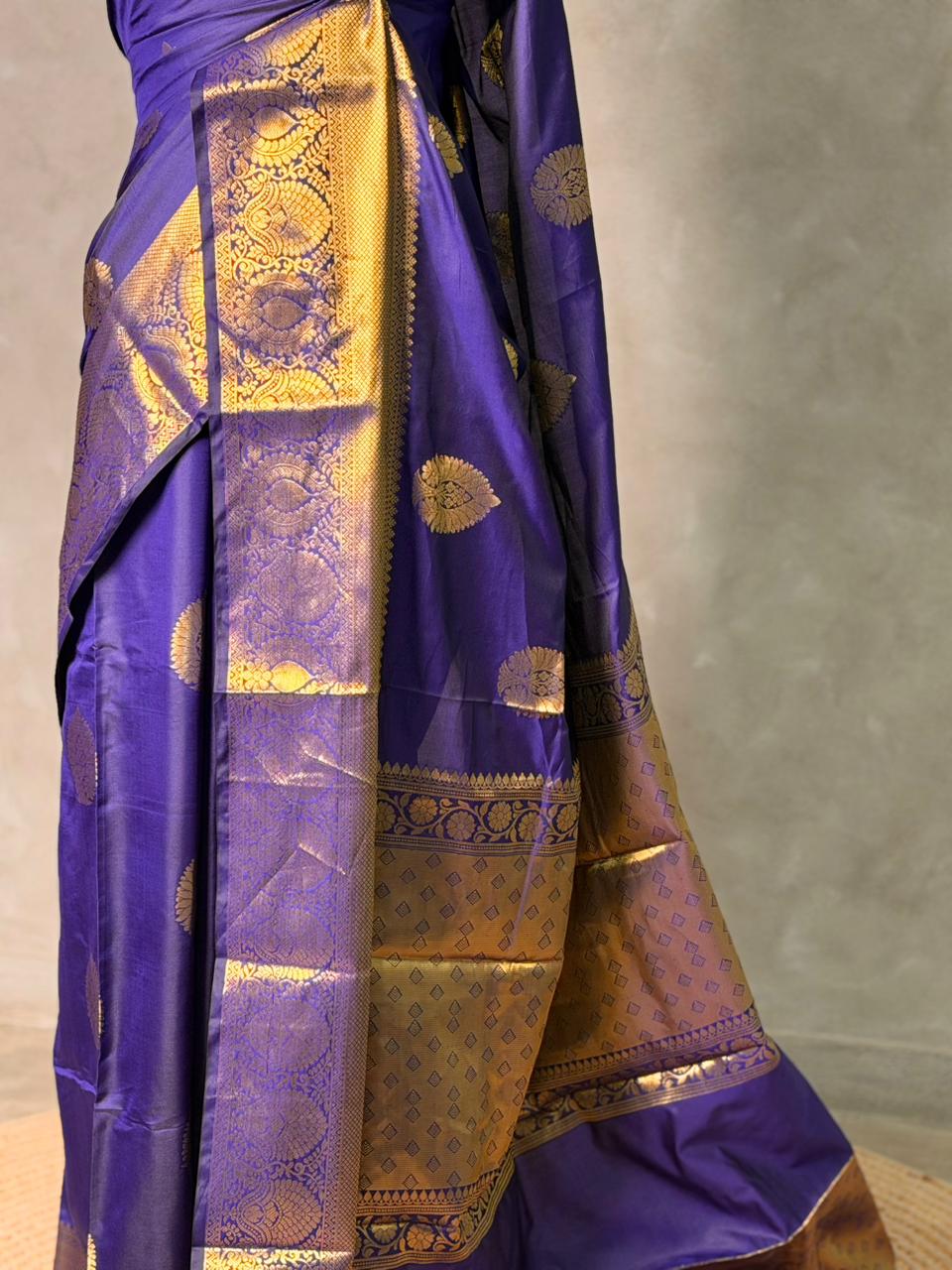 Violet Banarasi silk saree - GAL4E